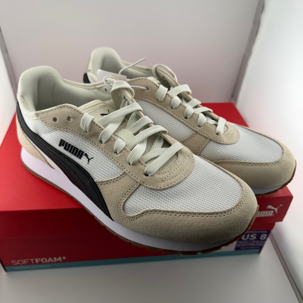 Puma Jogger Sneaker Womens 8 Cream Black NIB 1957334 Suede Mesh Retro Trainer